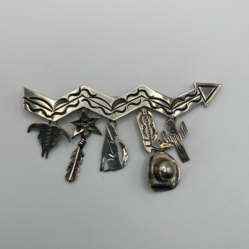 Southwest style bar pin